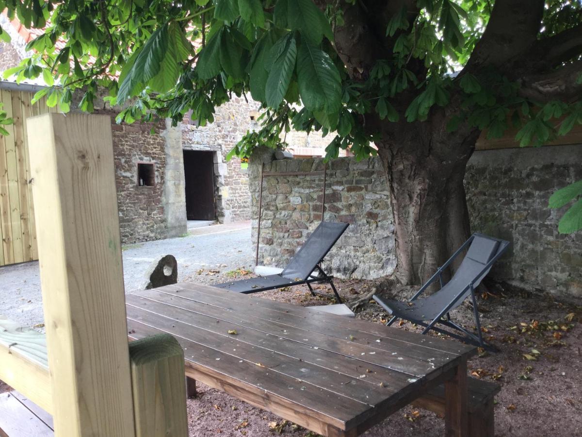 Bed and Breakfast le loup dans la bergerie à Montmartin-sur-Mer Extérieur photo